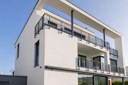 Haus Frankfurt am Main Kalbach - 8 Zimmer, 362 m&sup2;, 3.150.000&euro; | Angebot:25466306