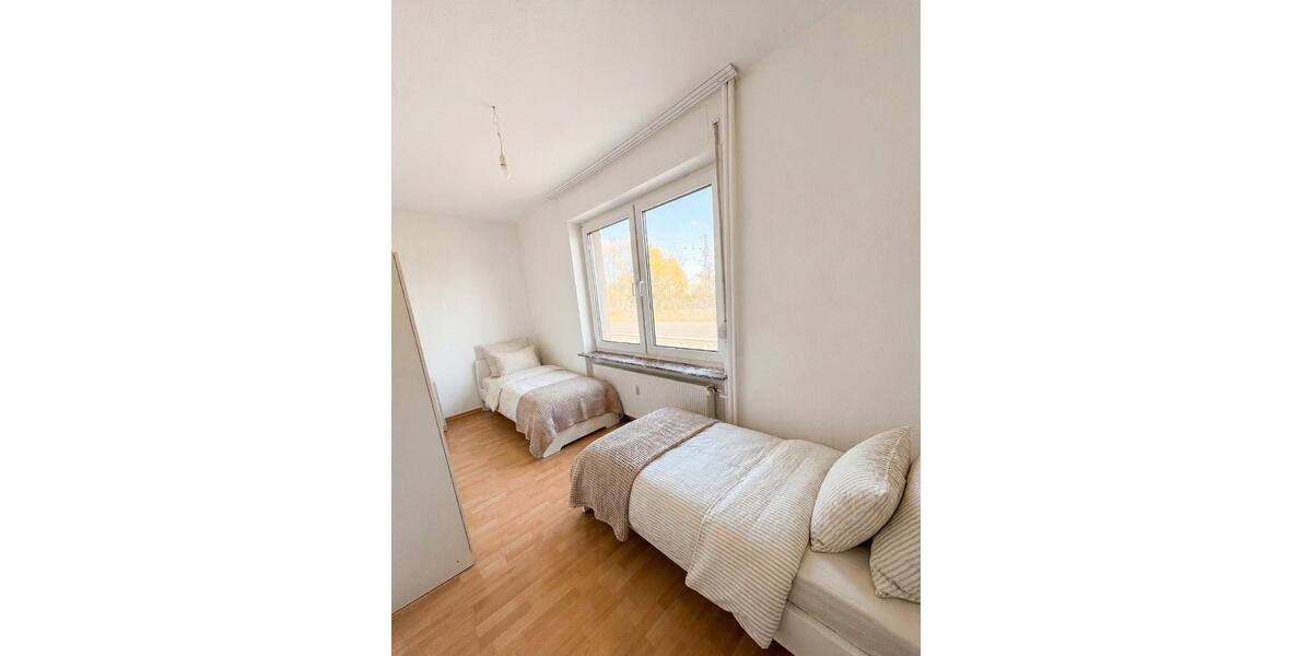 Mehrfamilienhaus, Wohnhaus Oberursel (Taunus) - 12 Zimmer, 220 m&sup2;, 3.260&euro; | Angebot:25916159