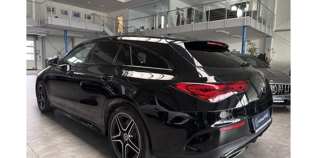 Mercedes-Benz CLA 250 Shooting Brake e AMG DISTRONIC-360°-BEAM 16.992 km 33.330 &euro; Groß-Umstadt 64823