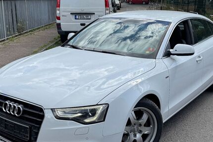 Audi A5 302.000 km 7.444 &euro; Frankfurt am Main 65933