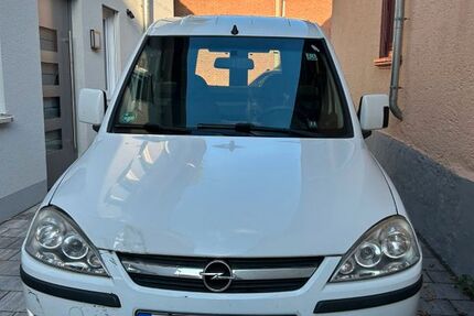 Opel Combo 100.000 km 5.500 &euro; Hainburg 63512
