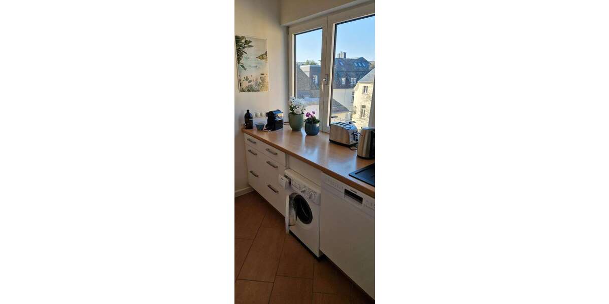 Etagenwohnung Frankfurt am Main Innenstadt 2 - 3.5 Zimmer, 115 m&sup2;, 2.300&euro; | Angebot:25819430