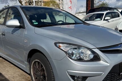 Hyundai i30 60.000 km 4.990 &euro; Mainaschaff 63814