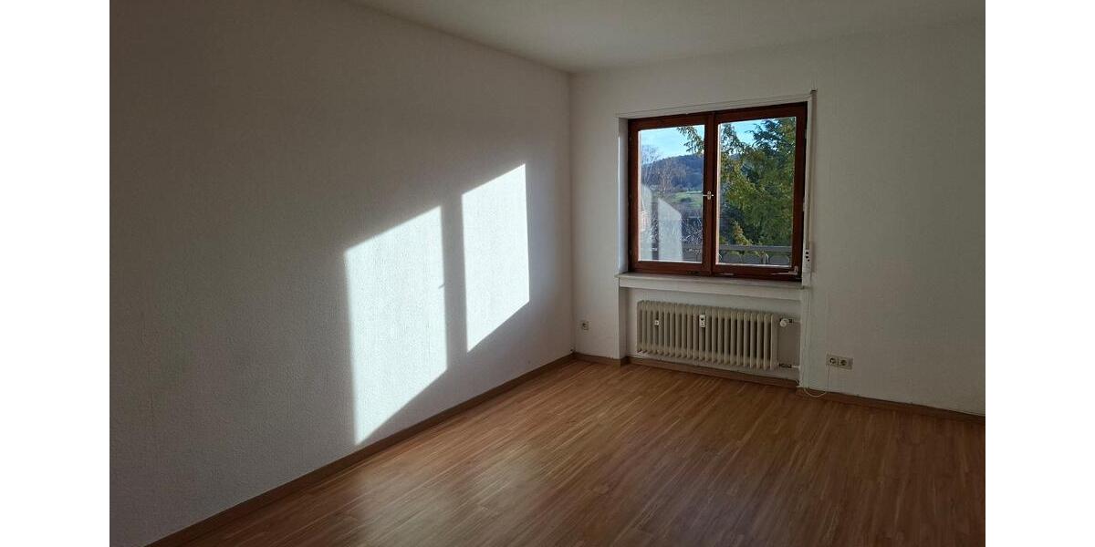 Etagenwohnung Haibach - 4 Zimmer, 96 m&sup2;, 890&euro; | Angebot:25311920