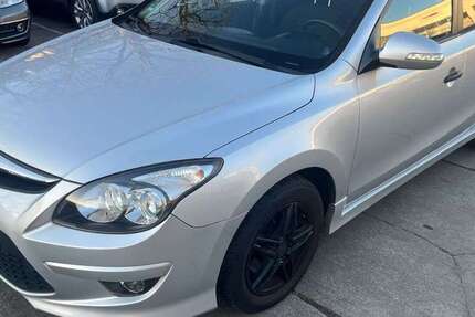 Hyundai i30 80.000 km 5.490 &euro; Dreieich 63303