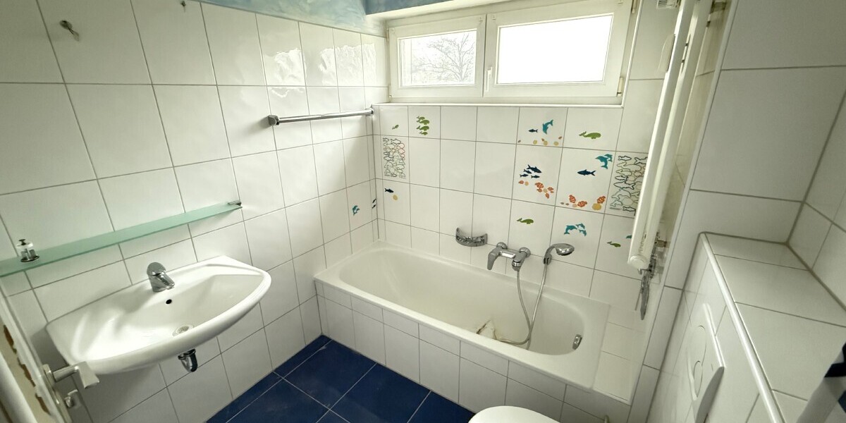 Kronberg: Große 4-Zimmer-Eigentumswohnung in Feldrandlage - Etagenwohnung Kronberg | Angebot:24148878