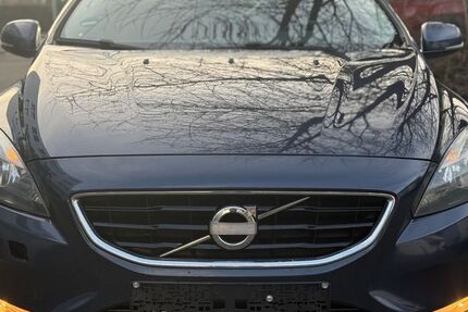 Volvo V40 224.964 km 5.999 &euro; Eschborn 65760