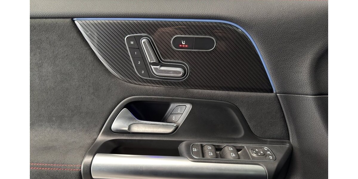 Mercedes-Benz GLA 220 d 4M AMG ADVANCED PLUS-STANDHEIZUNG-360° 19.093 km 46.489 &euro; Groß-Umstadt 64823