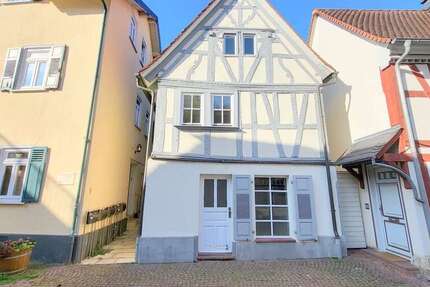 Haus Bad Homburg Berliner Siedlung/Gartenfeld - 4 Zimmer, 125 m&sup2;, 510.000&euro; | Angebot:25361560