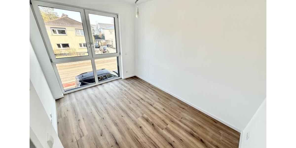 Etagenwohnung Rodgau - 4 Zimmer, 129 m&sup2;, 1.800&euro; | Angebot:24536656