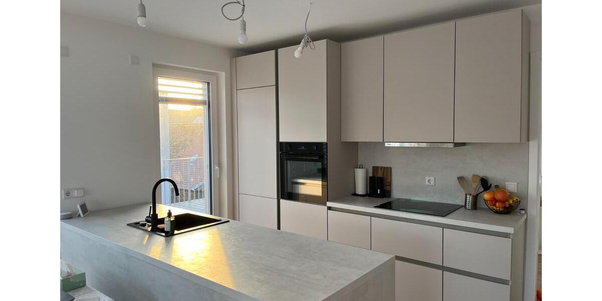 Einfamilienhaus Hainburg - 3 Zimmer, 88 m&sup2;, 1.480&euro; | Angebot:25892405