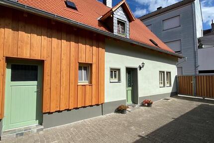 Haus Hanau Großauheim - 11 Zimmer, 204 m&sup2;, 575.000&euro; | Angebot:27613425