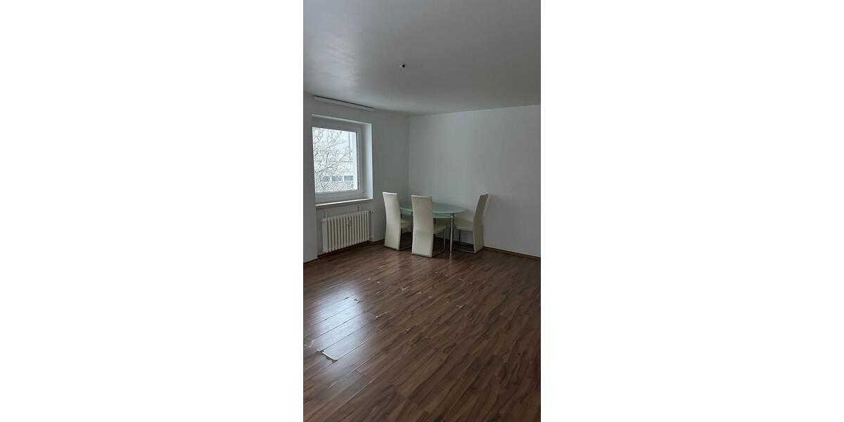 Etagenwohnung Mühlheim am Main - 4 Zimmer, 93 m&sup2;, 1.600&euro; | Angebot:25900537