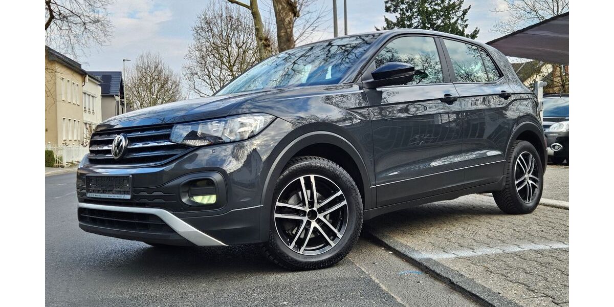 VW T-Cross 195.000 km 10.500 &euro; Bad Homburg 61350