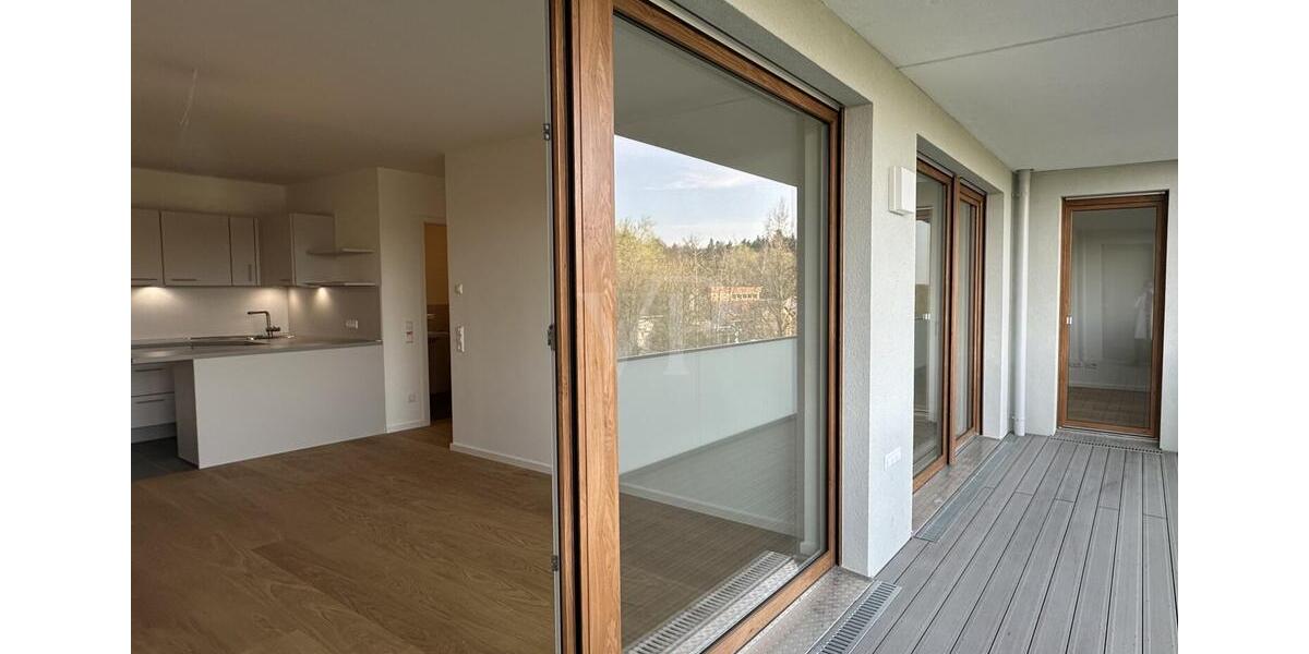 Etagenwohnung Kronberg im Taunus - 3 Zimmer, 103 m&sup2;, 2.100&euro; | Angebot:25591325