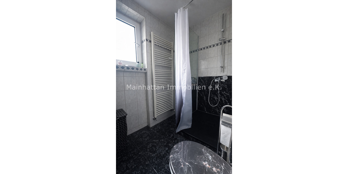 Etagenwohnung Frankfurt am Main Niederursel - 4 Zimmer, 94 m&sup2;, 415.000&euro; | Angebot:25697919