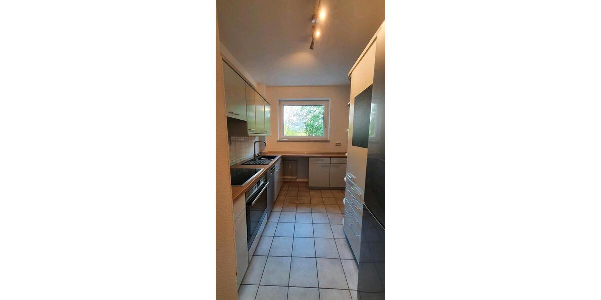 Etagenwohnung Dreieich - 3 Zimmer, 82 m&sup2;, 1.370&euro; | Angebot:25845127