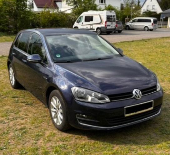 VW Golf 88.000 km 10.900 &euro; Kahl am Main 63796
