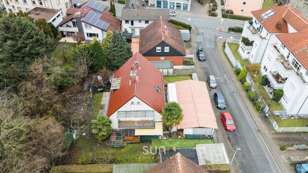Mehrfamilienhaus, Wohnhaus Friedrichsdorf - 9 Zimmer, 214 m&sup2;, 799.000&euro; | Angebot:25737416