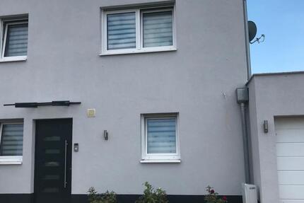 Haus Erlensee - 5 Zimmer, 160 m&sup2;, 1.900&euro; | Angebot:25810667