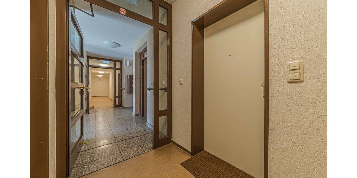 Etagenwohnung Frankfurt am Main Gallus - 2 Zimmer, 58 m&sup2;, 1.590&euro; | Angebot:26064209