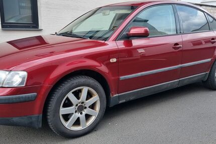VW Passat 298.000 km 1.290 &euro; Mühlheim am Main 63165