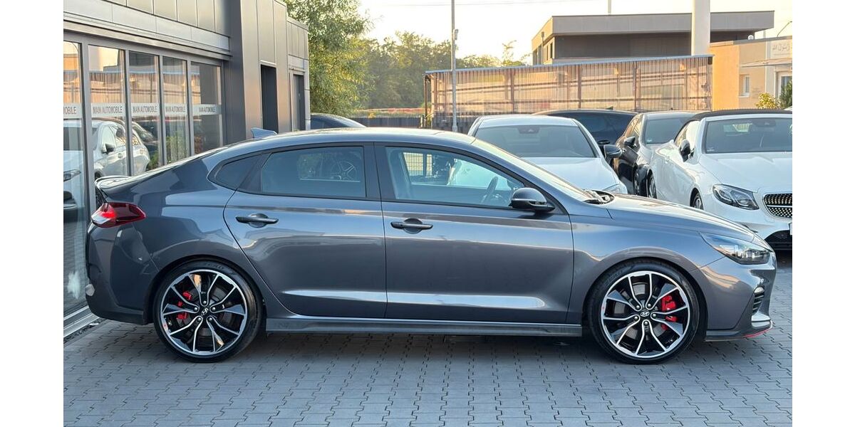 Hyundai i30 38.000 km 23.890 &euro; Seligenstadt 63500