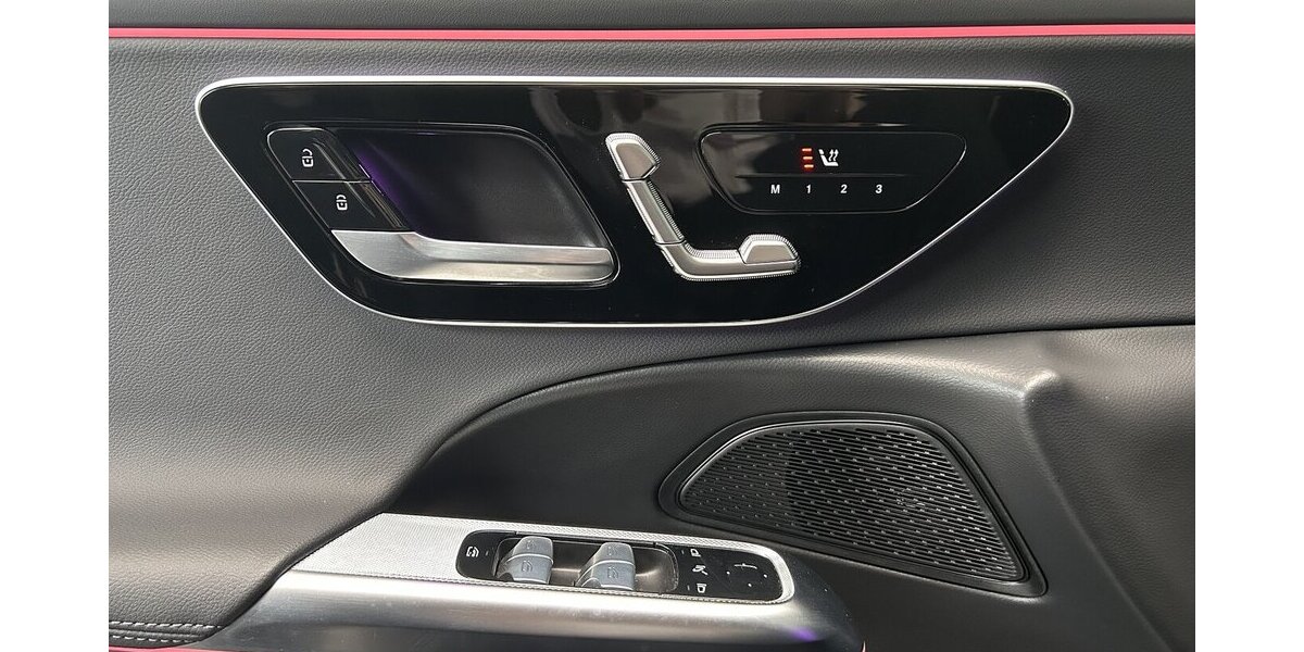 Mercedes-Benz E 200 AMG ADVANCED+ DISTRONIC- PANORAMA- MEMORY! 11.786 km 55.870 &euro; Groß-Umstadt 64823