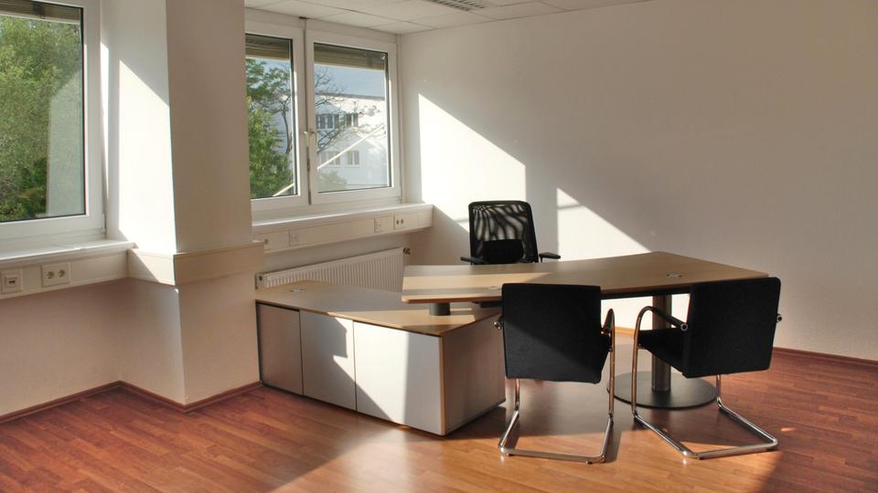 Gewerbeobjekt Steinbach (Taunus) - 599&euro; | Angebot:26702494