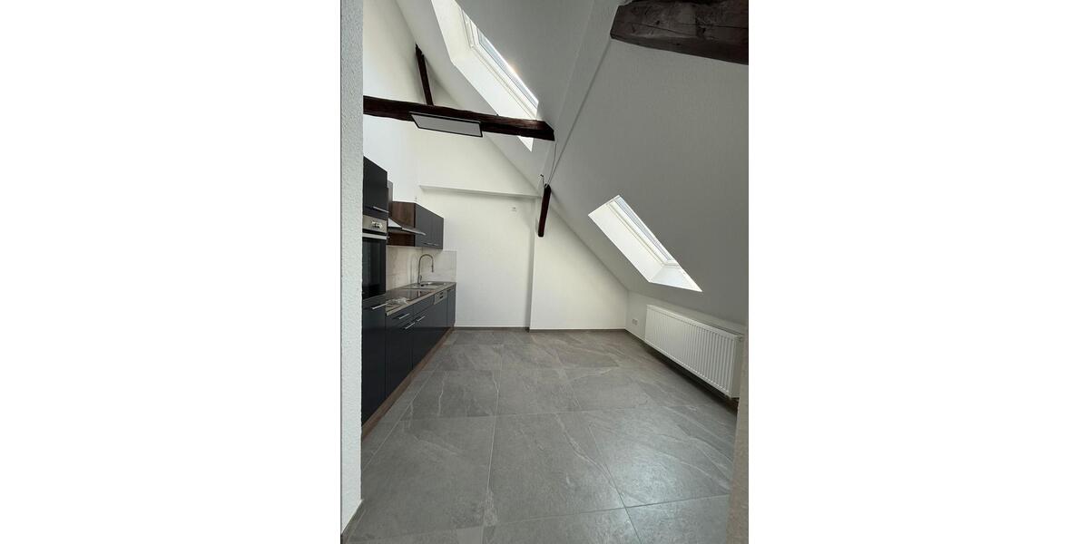 Dachgeschoßwohnung Frankfurt am Main Innenstadt 2 - 2 Zimmer, 50 m&sup2;, 1.075&euro; | Angebot:25560530