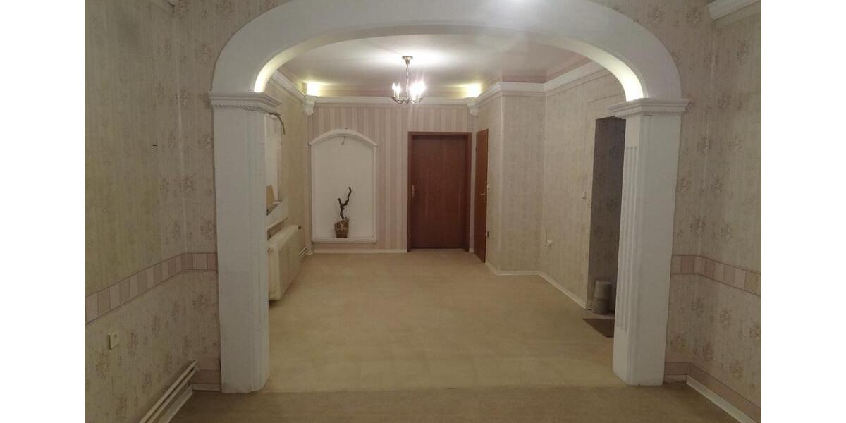 Einfamilienhaus Frankfurt am Main Sossenheim - 14 Zimmer, 320 m&sup2;, 1.850.000&euro; | Angebot:25936661