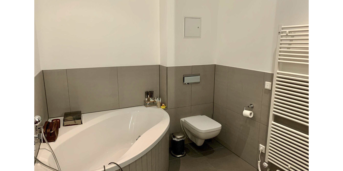 Etagenwohnung Schwalbach am Taunus - 3 Zimmer, 112 m&sup2;, 2.300&euro; | Angebot:24812071