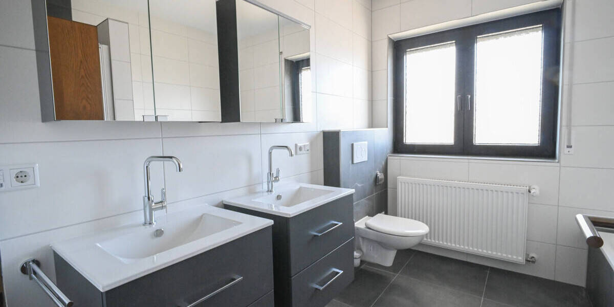 Etagenwohnung Großostheim - 4 Zimmer, 108 m&sup2;, 1.100&euro; | Angebot:26345554