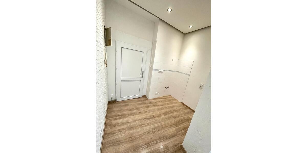 Hochparterre Offenbach am Main - 1 Zimmer, 20 m&sup2;, 115.000&euro; | Angebot:25883342