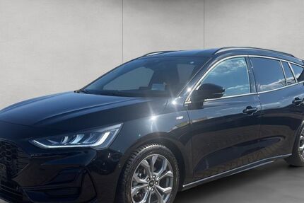 Ford Focus 17.447 km 23.950 &euro; Frankfurt 60386