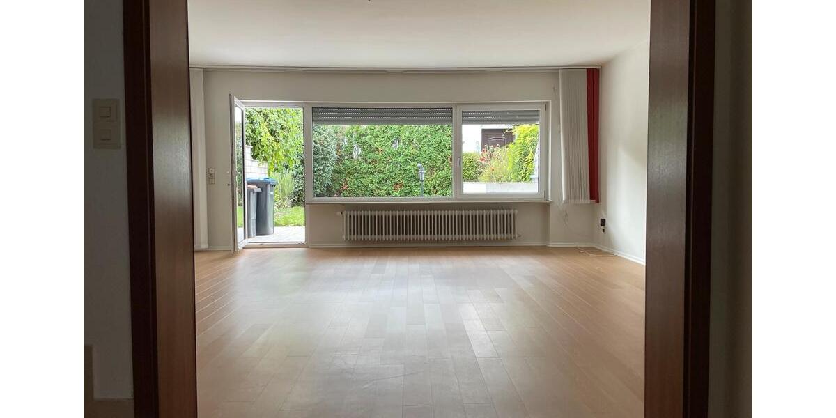 Reihenhaus Steinbach (Taunus) - 7 Zimmer, 162 m&sup2;, 720.000&euro; | Angebot:25006358