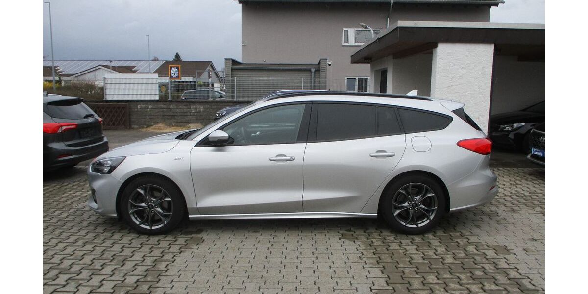 Ford Focus 86.058 km 13.799 &euro; Babenhausen 64832