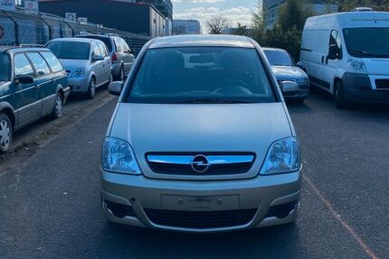 Opel Meriva 165.585 km 3.999 &euro; Hanau 63457