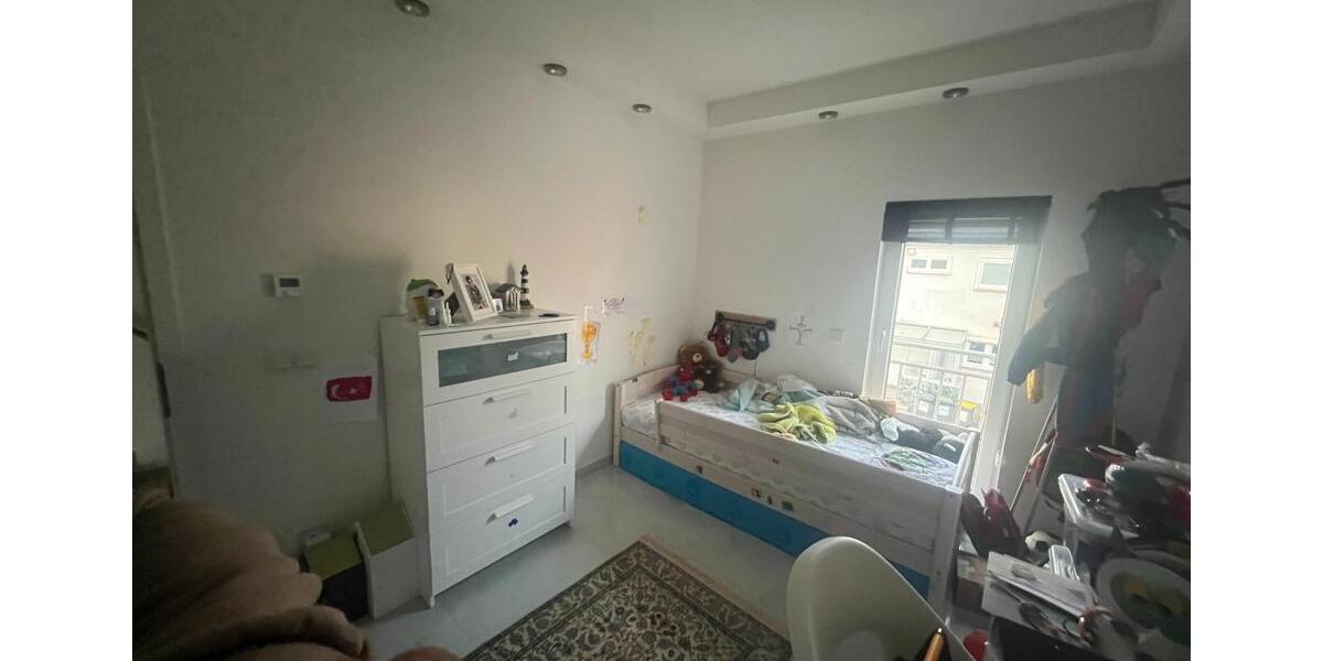 Reihenhaus Frankfurt am Main Mitte-West - 4 Zimmer, 106 m&sup2;, 735.000&euro; | Angebot:25740705