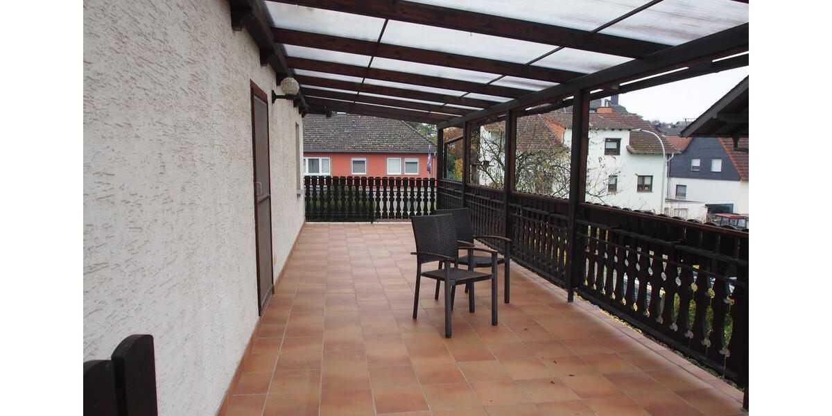 Einfamilienhaus Büdingen - 9 Zimmer, 173 m&sup2;, 499.000&euro; | Angebot:26891220
