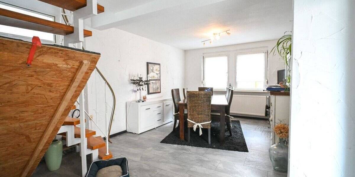 Einfamilienhaus Großostheim - 5 Zimmer, 124 m&sup2;, 299.000&euro; | Angebot:25693342