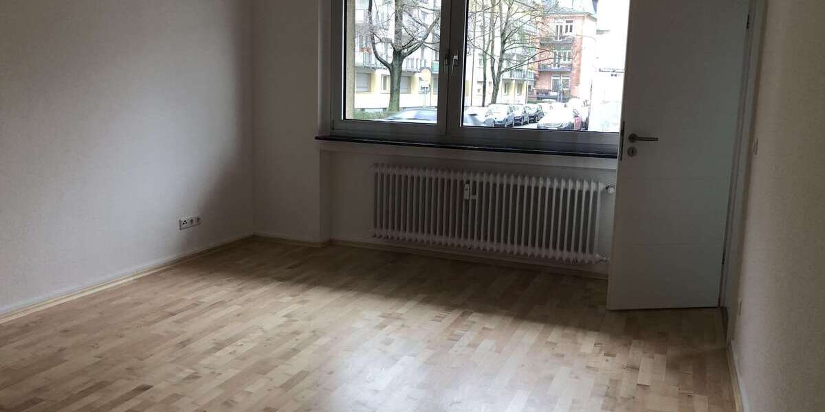 Etagenwohnung Frankfurt am Main Nordend Ost - 1 Zimmer, 32 m&sup2;, 560&euro; | Angebot:26629187