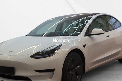 Tesla Model 3 45.750 km 25.692 &euro; Eschborn 65760