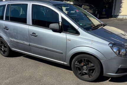 Opel Zafira 200.000 km 790 &euro; Hanau 63450