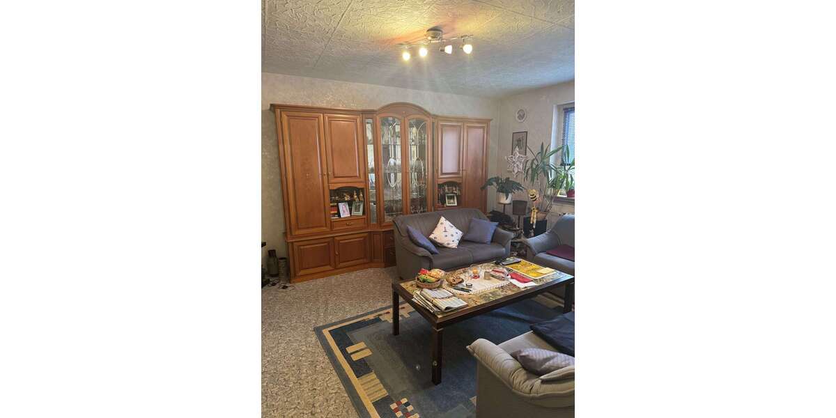 Etagenwohnung Eschborn - 3 Zimmer, 86 m&sup2;, 200.000&euro; | Angebot:25898798