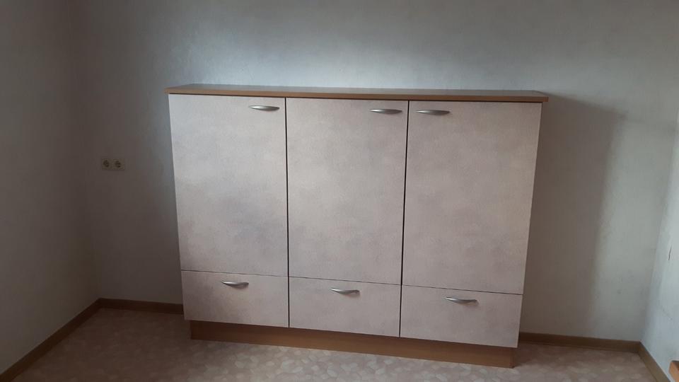 Etagenwohnung Dreieich - 3 Zimmer, 88 m&sup2;, 900&euro; | Angebot:24716505