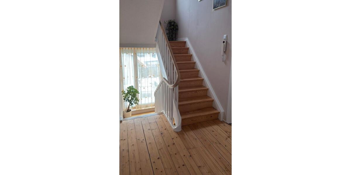 Einfamilienhaus Rodgau - 7 Zimmer, 255 m&sup2;, 549.000&euro; | Angebot:25999617