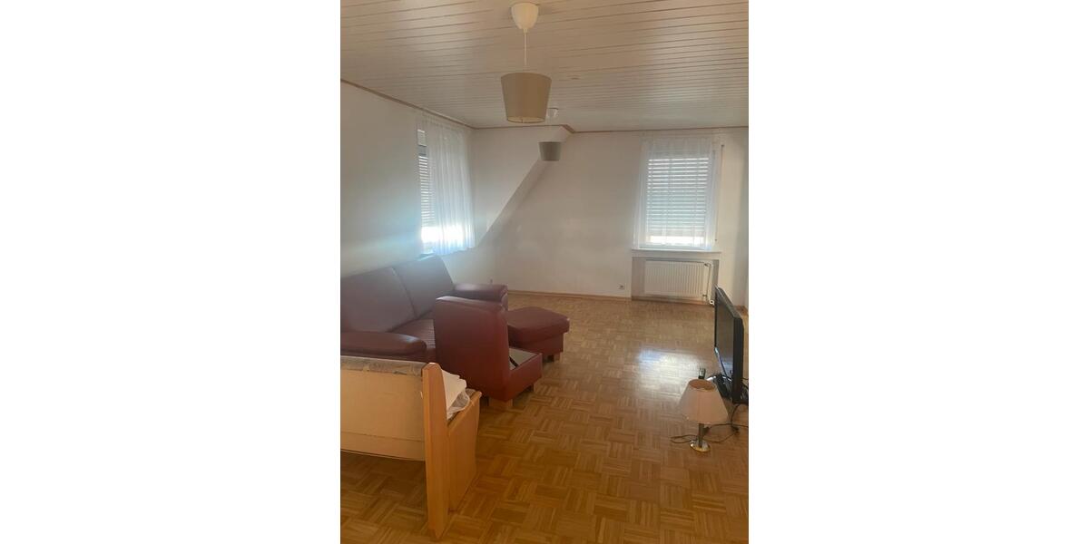 Doppelhaushälfte Frankfurt am Main Bonames - 8 Zimmer, 170 m&sup2;, 610.000&euro; | Angebot:26050197