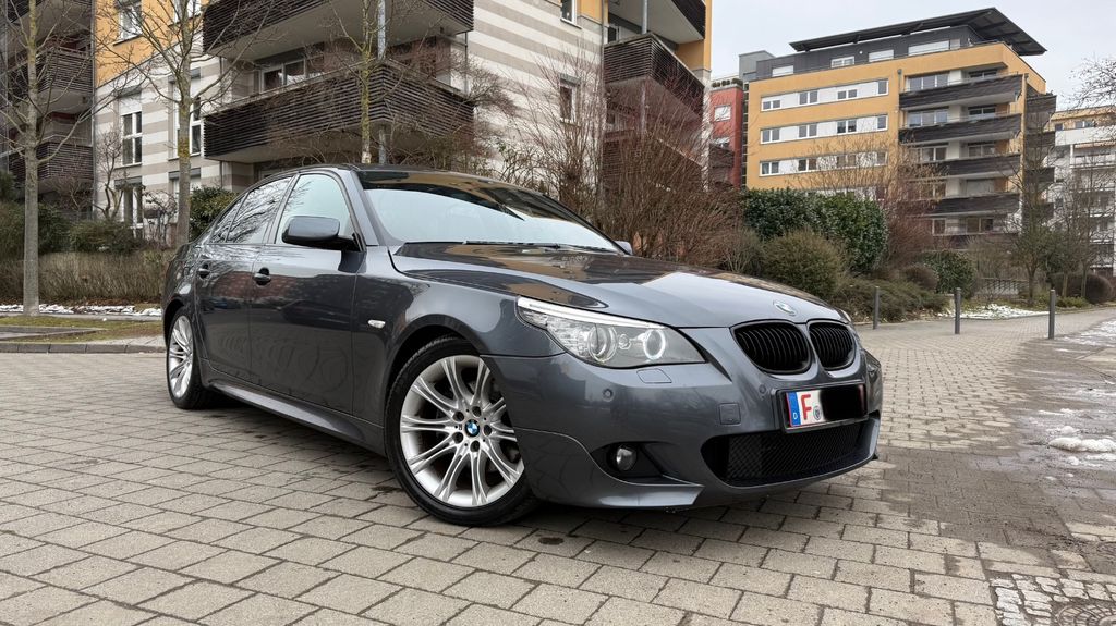 BMW 523 277.453 km 5.490 &euro; Frankfurt am Main 60486