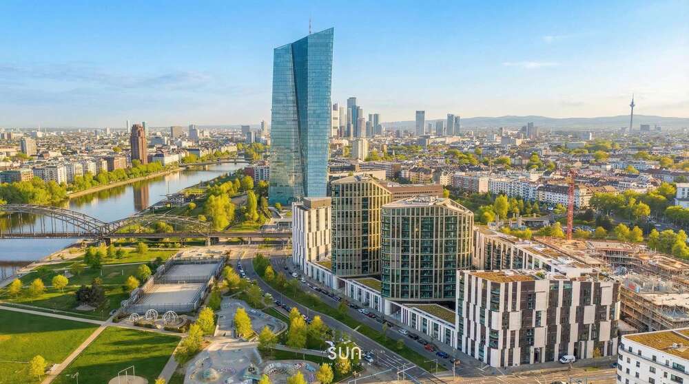 Etagenwohnung Frankfurt am Main Ostend - 2 Zimmer, 64 m&sup2;, 1.960&euro; | Angebot:25505189